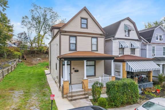 By PITT and Presbyterian| Outdoor Living| Free Pkg
